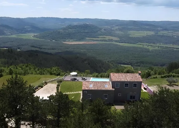 San Silvestro Villa Oprtalj